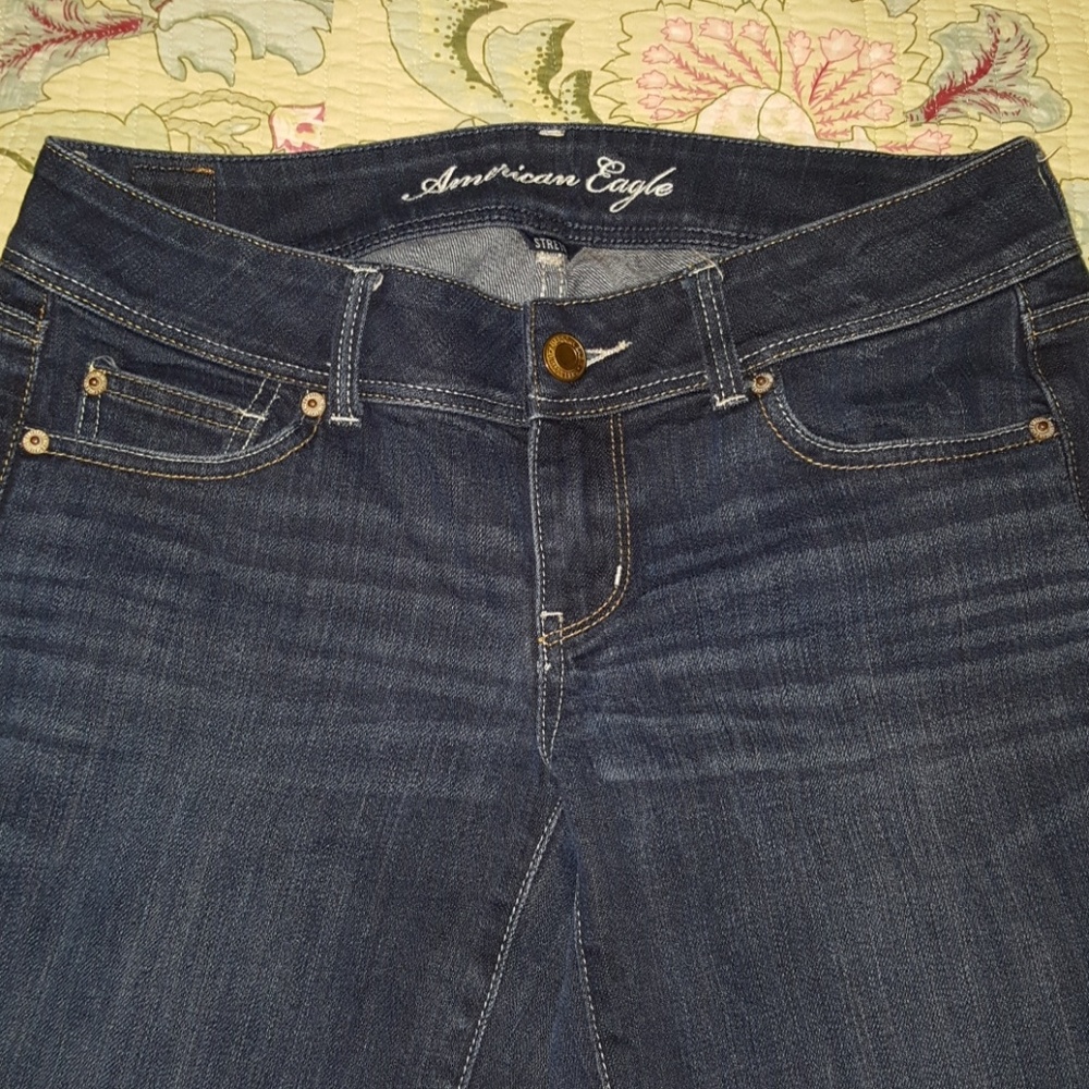 American Eagle size 8 long slim boot cut dark wash